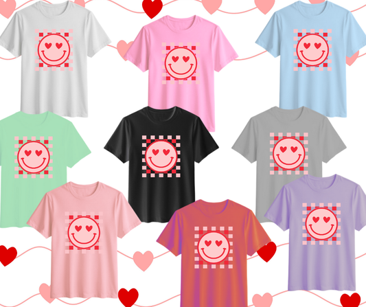 😍“Heart Eyes Pink Smiley” Retro Valentine Tee 😍 (Copy)